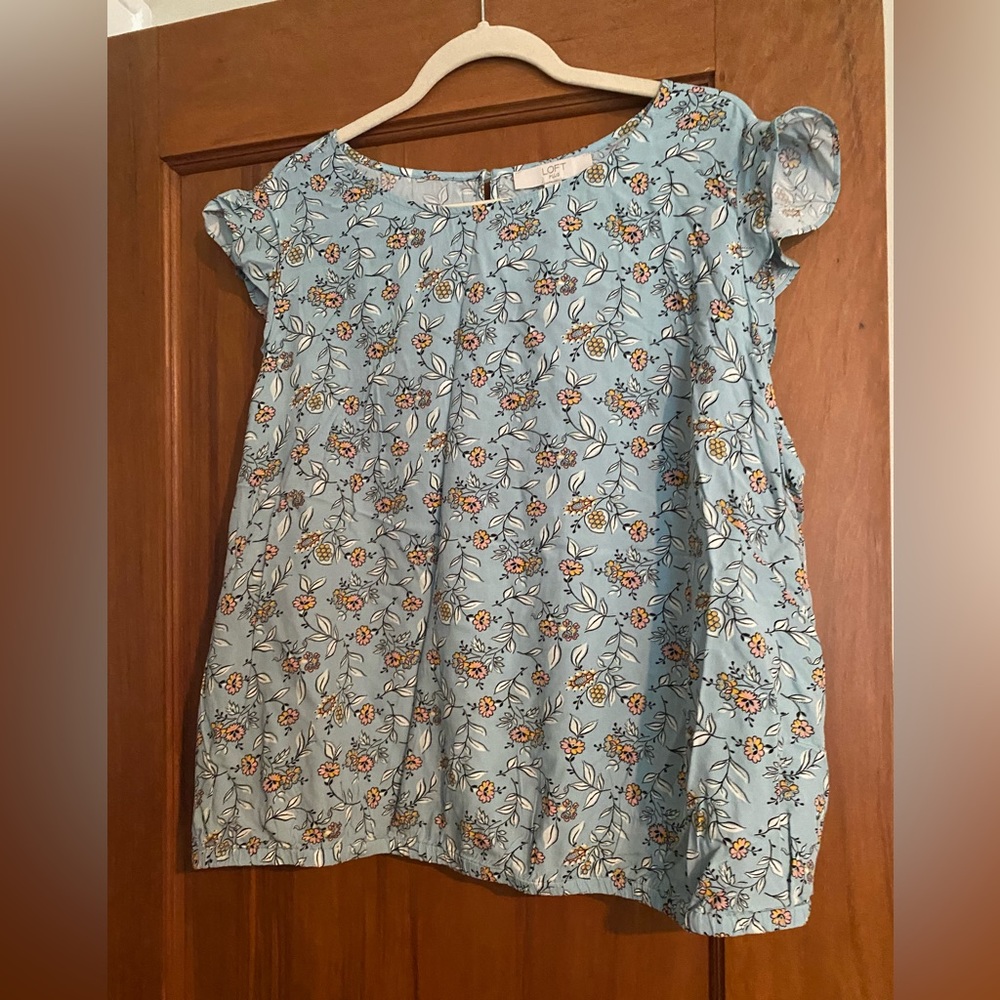 LOFT Flutter Sleeve Top, New with Tags!